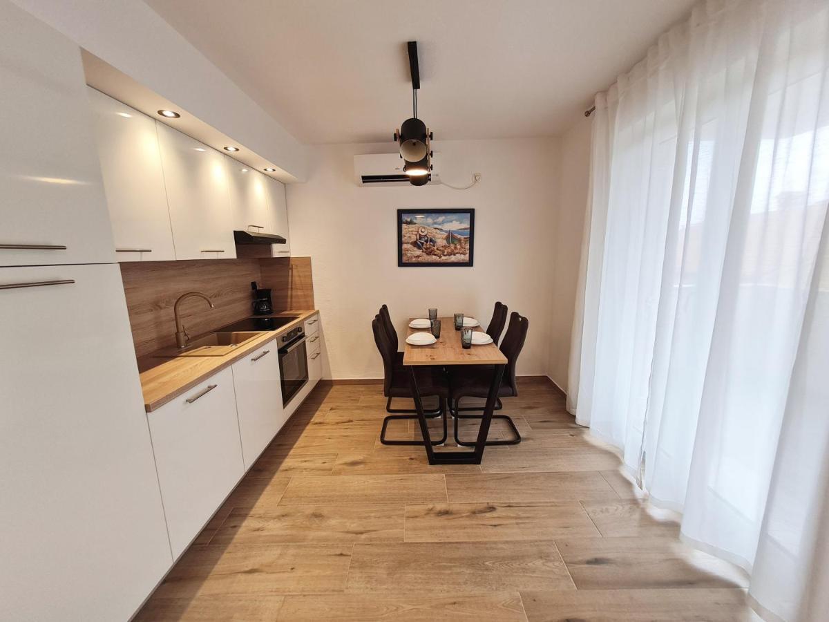 Bellistra Apartman Rabac - E Apartment Екстериор снимка