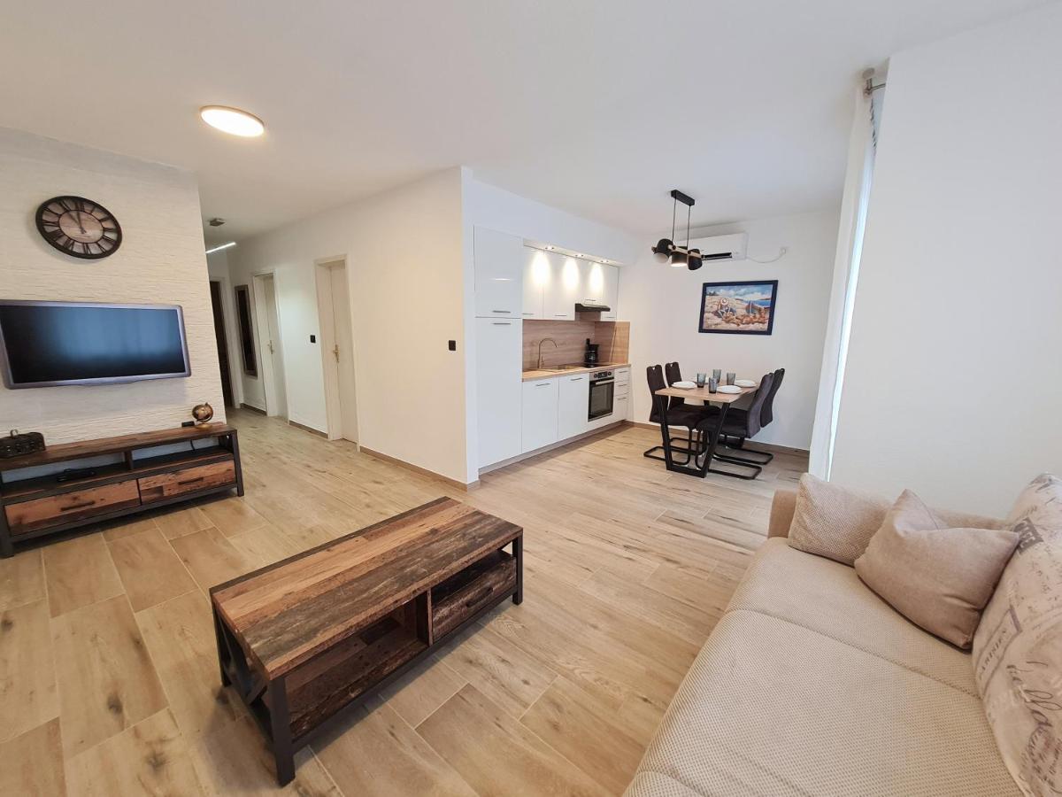 Bellistra Apartman Rabac - E Apartment Екстериор снимка