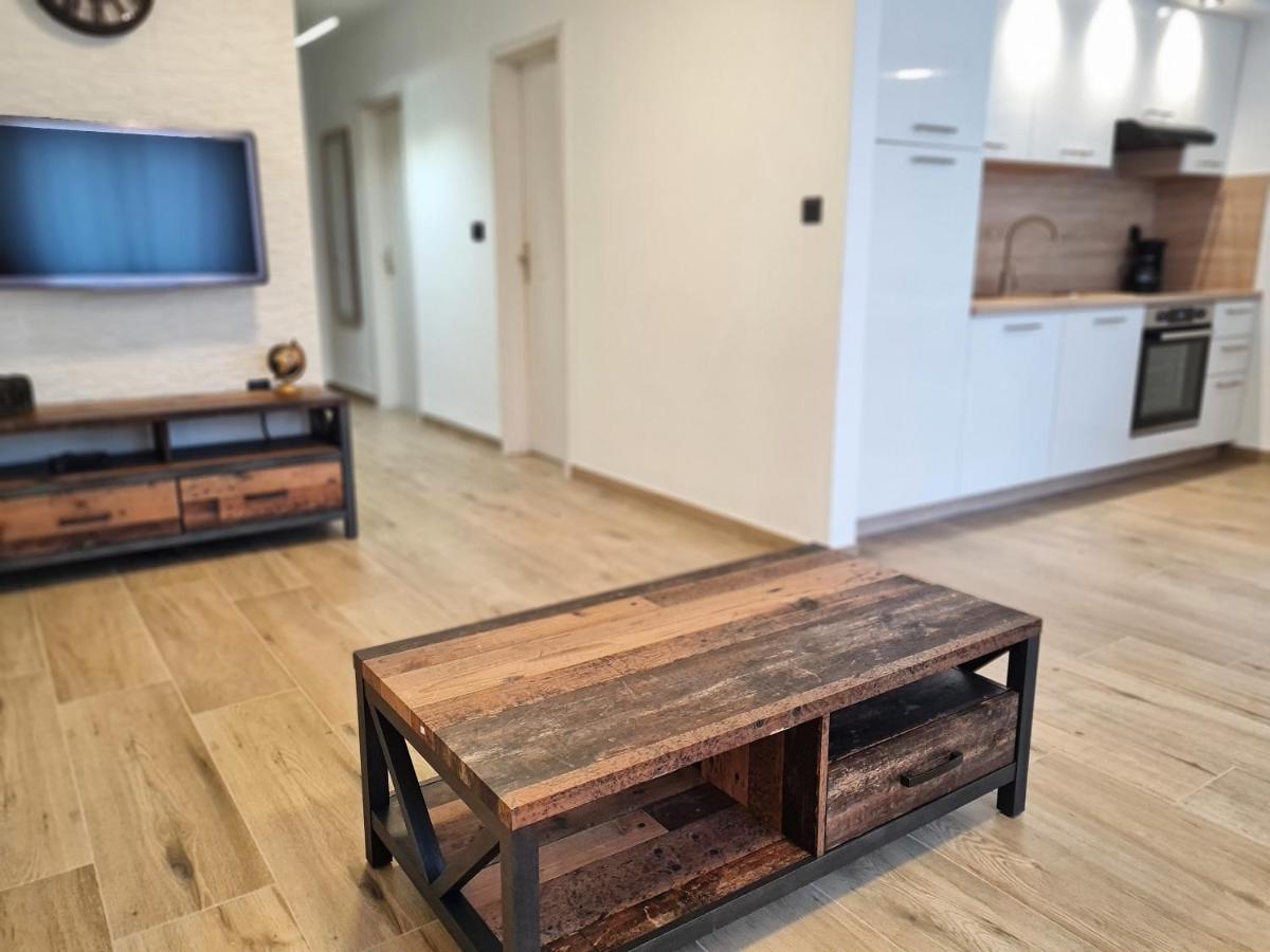 Bellistra Apartman Rabac - E Apartment Екстериор снимка